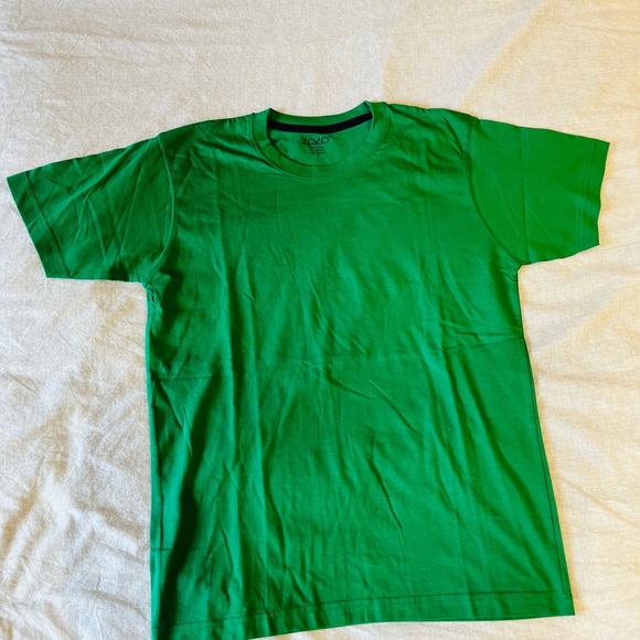 Men Unused plain green t shirt - Picture 4 of 5